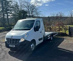 2013 Renault master recovery truck