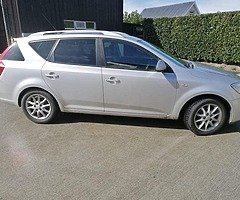 09 Kia ceed