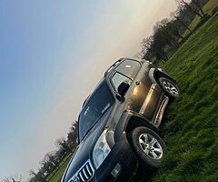 04 toyota landcruiser