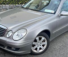 Mercedes 200 petrol very low mileage drive very good very clean leather interior Quick sell ￼ - Image 3/9