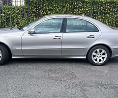 Mercedes 200 petrol very low mileage drive very good very clean leather interior Quick sell ￼ - Image 4/9