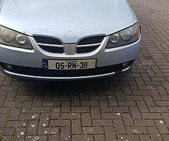 Nissan almera