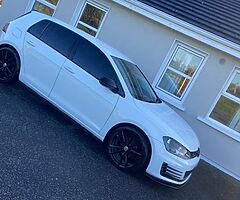 Volkswagen Golf - Image 4/6