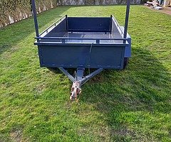 8 x 4 trailer.