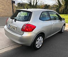 Toyota  Auris 1.6 petrol