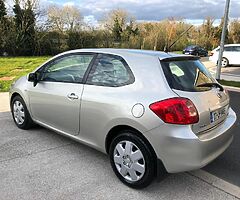 Toyota  Auris 1.6 petrol