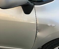 Toyota  Auris 1.6 petrol - Image 5/7