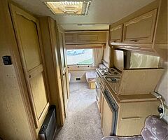 Swift Challenger 4 Berth Caravan For Sale - Image 5/10