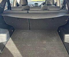 Hyundai IX35- 1.7 Diesel - Manual gearbox - (High Spec) - Image 8/10