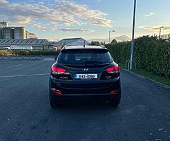 Hyundai IX35- 1.7 Diesel - Manual gearbox - (High Spec) - Image 10/10