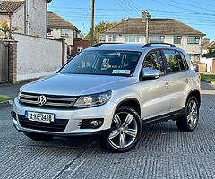 Vw Tiguan 2.0 diesel Bluemotion . Manual . Cheap tax - Image 4/10