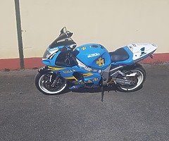Suzuki gsxr 750