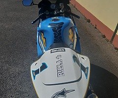 Suzuki gsxr 750 - Image 4/10