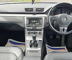 2014 PASSAT 2.0 EXECUTIVE TOP SPEC