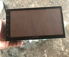 A kenwood Bluetooth touch screen radio fits a Nissan x trail