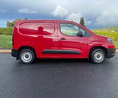 2019 Opel combo