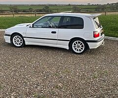 Nissan pulsar gti-r