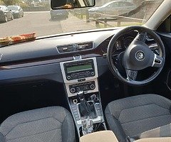 Wv Passat 2011 Diesel - Image 9/9