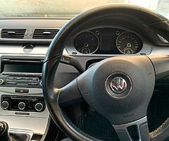 2013 Volkswagen Passat - Image 8/9