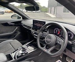 2020 Audi A4 Avant S LINE BLACK EDITION 35 TDI - Image 5/10