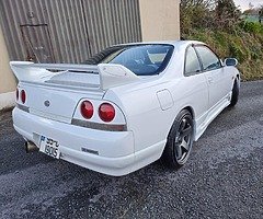 Skyline r33 gtst
