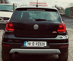 VOLKSWAGON CROSS POLO 2014 BLACK  AUTOMATIC 1.2 TSI - Image 4/10