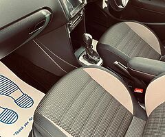 VOLKSWAGON CROSS POLO 2014 BLACK  AUTOMATIC 1.2 TSI - Image 7/10