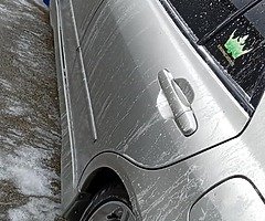 Lexus is200 - Image 4/7