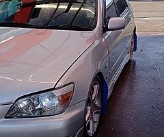 Lexus is200 - Image 5/7
