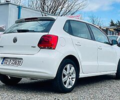 VOLKSWAGON POLO WHITE 2013 AUTOMATIC HIGHLINE EDITION
