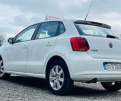 VOLKSWAGON POLO WHITE 2013 AUTOMATIC HIGHLINE EDITION - Image 4/10