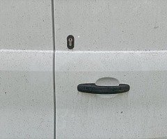 Van - Image 5/10
