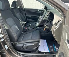 2016 Hyundai Tucson - Image 3/10