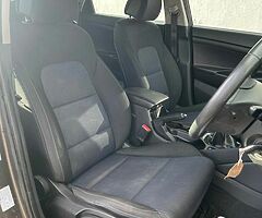 2016 Hyundai Tucson - Image 5/10