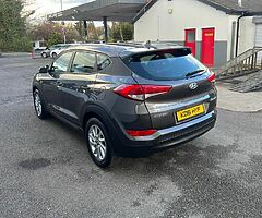 2016 Hyundai Tucson - Image 9/10