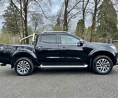 2018 Nissan Navara - Image 3/10