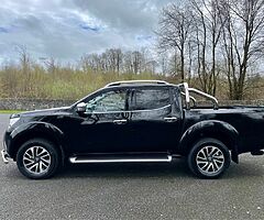 2018 Nissan Navara - Image 6/10