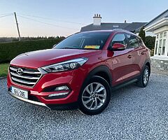 2016 HYUNDAI TUCSON 1.7 DIESEL ONLY ONE LADY OWNER SPOTLESS 6 SPEED MANUAL