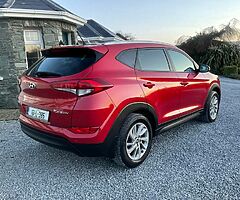 2016 HYUNDAI TUCSON 1.7 DIESEL ONLY ONE LADY OWNER SPOTLESS 6 SPEED MANUAL - Image 5/10