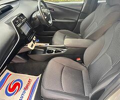 2016 Toyota Prius - Image 10/10