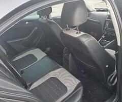 2018 vw Jetta - Image 3/7