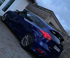 Ford Focus St-line 120 bhp - Image 4/8