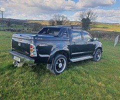 Toyota hilux 3.0 taxed and tested - Image 5/10