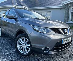 162 NISSAN QASHQAI 1.5 DIESEL GLASS ROOF ONE LADY OWNER 52,000 MILES 6 SPEED MANUAL