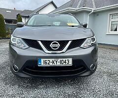 162 NISSAN QASHQAI 1.5 DIESEL GLASS ROOF ONE LADY OWNER 52,000 MILES 6 SPEED MANUAL - Image 9/10