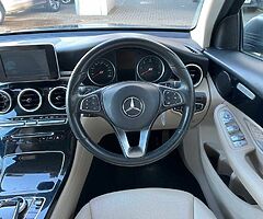 2019 2019 MERCEDES GLC 2.1 CDI 4 MATIC AUTOMATIC 170 BHP LEATHER INT  GLC - Image 9/10