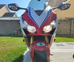 2016 Honda CBR1000rr SP - Image 3/5
