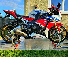 2016 Honda CBR1000rr SP - Image 4/5