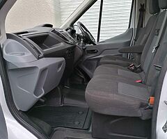 2015 Ford Transit T350 - Image 5/10