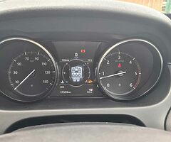 2017 Land Rover DISCOVERY SPORT TECH SE EURO 6 - Image 8/10